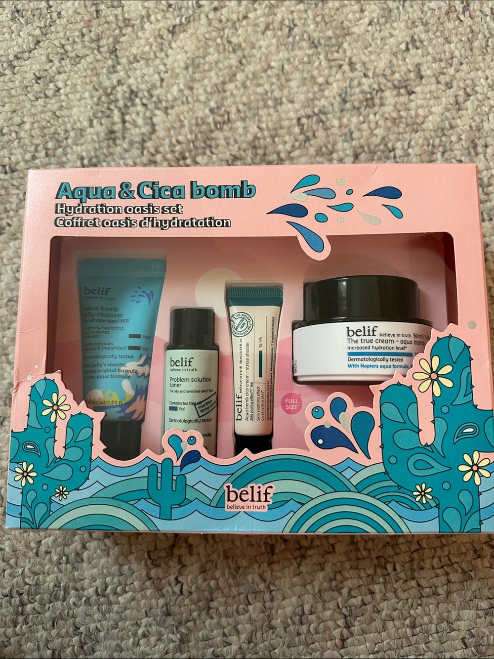 belif Aqua & Cica Bomb Hydration Oasis Set — Blue
